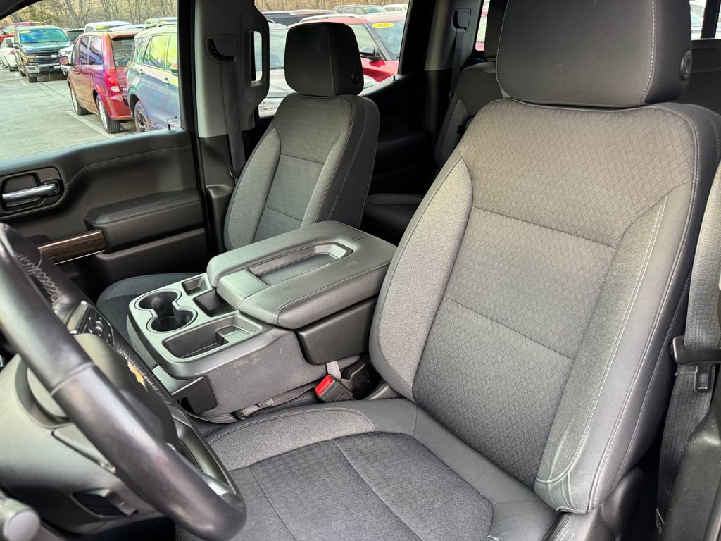 Used 2022 Chevrolet Silverado 1500 LT image 24