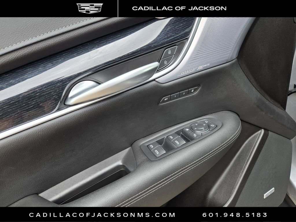 Certified 2025 Cadillac XT5 Premium Luxury image 13