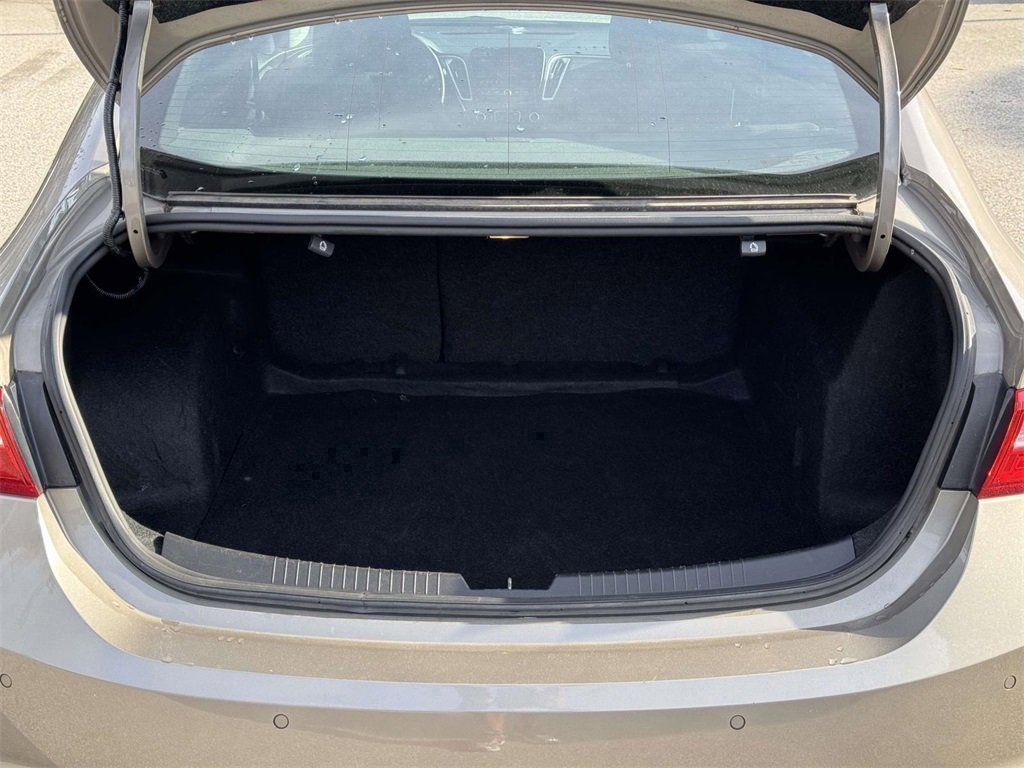 Used 2024 Chevrolet Malibu LT image 15