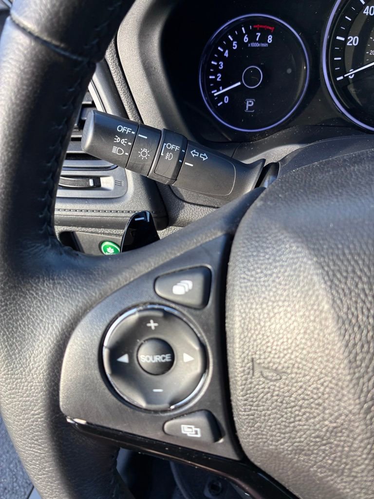 Used 2019 Honda HR-V Sport image 28