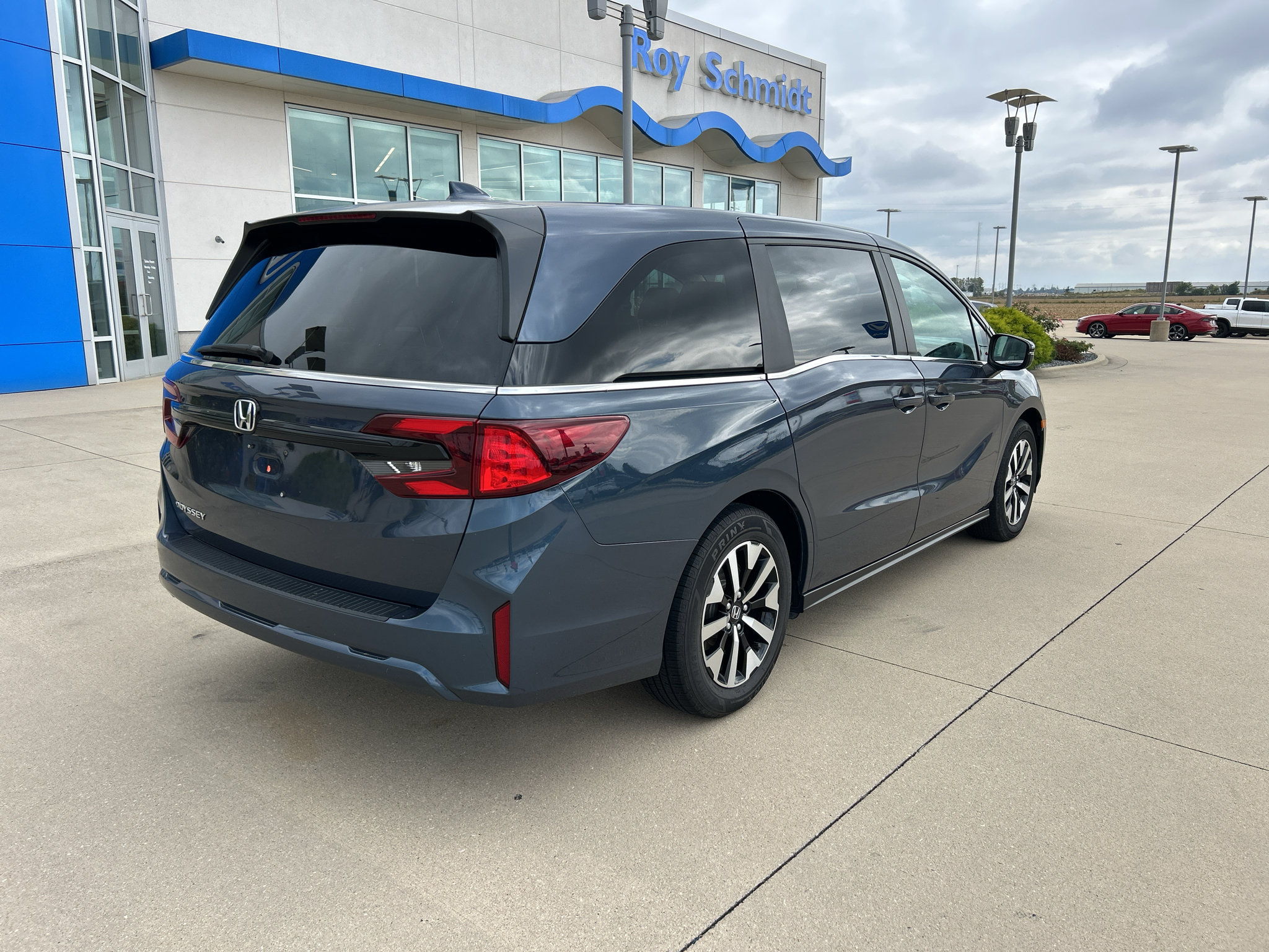 Used 2025 Honda Odyssey EX-L image 5