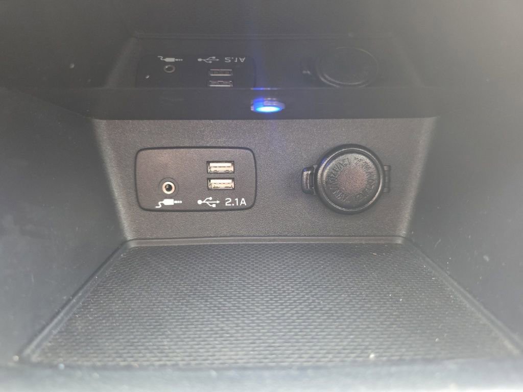 Used 2023 Subaru Forester Touring image 29