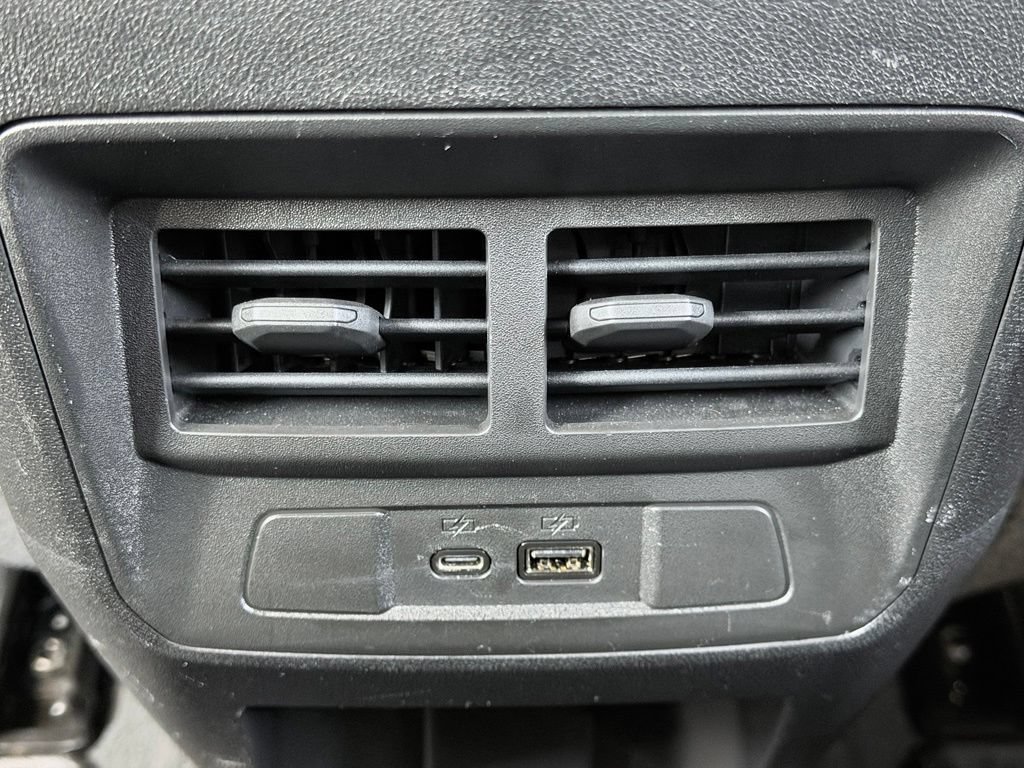 Used 2025 Chevrolet Colorado ZR2 w/ Technology Package AWD/4WD image 26
