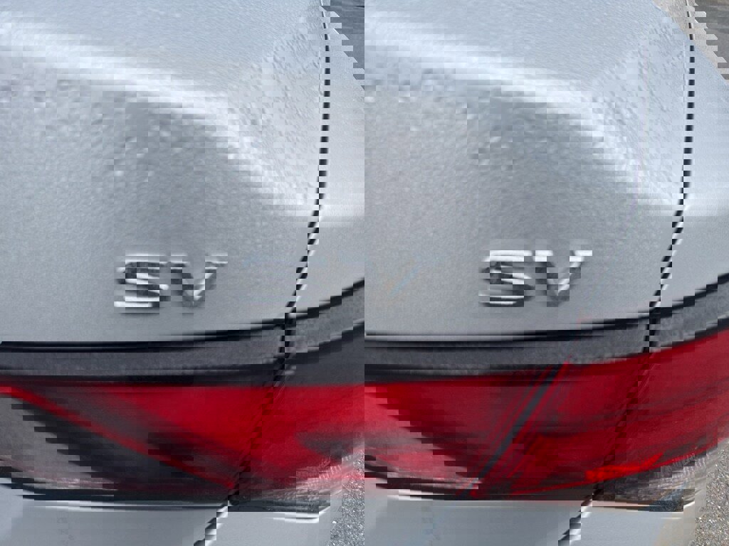 Used 2022 Nissan Sentra SV image 19