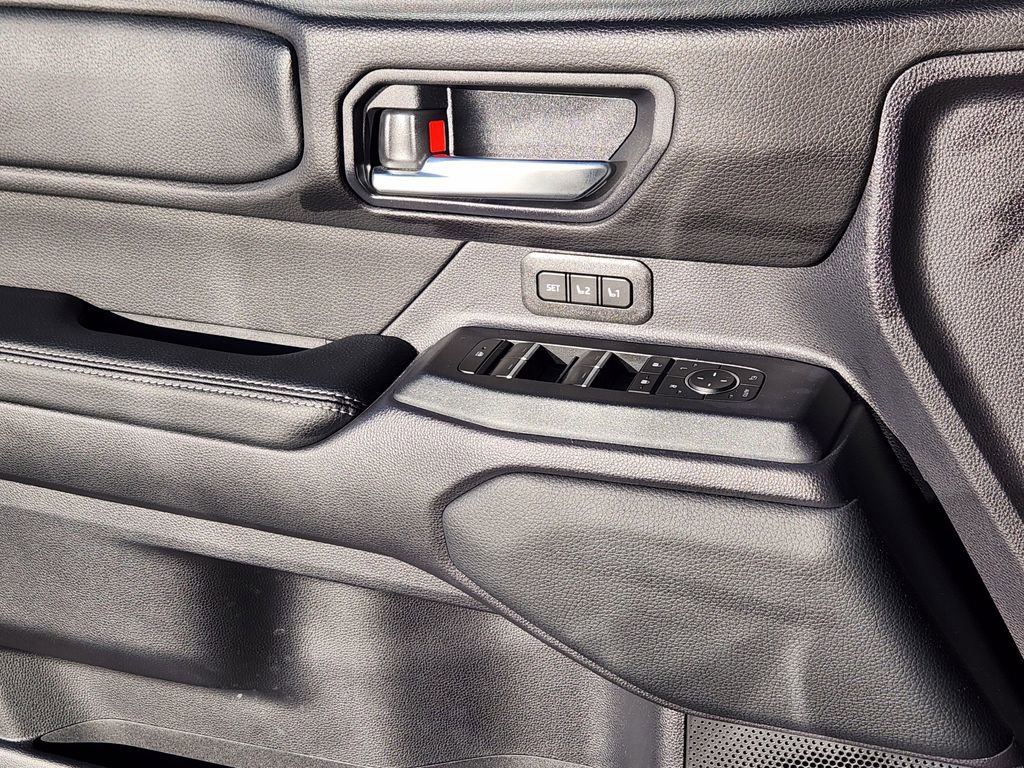 Used 2024 Toyota Land Cruiser image 22