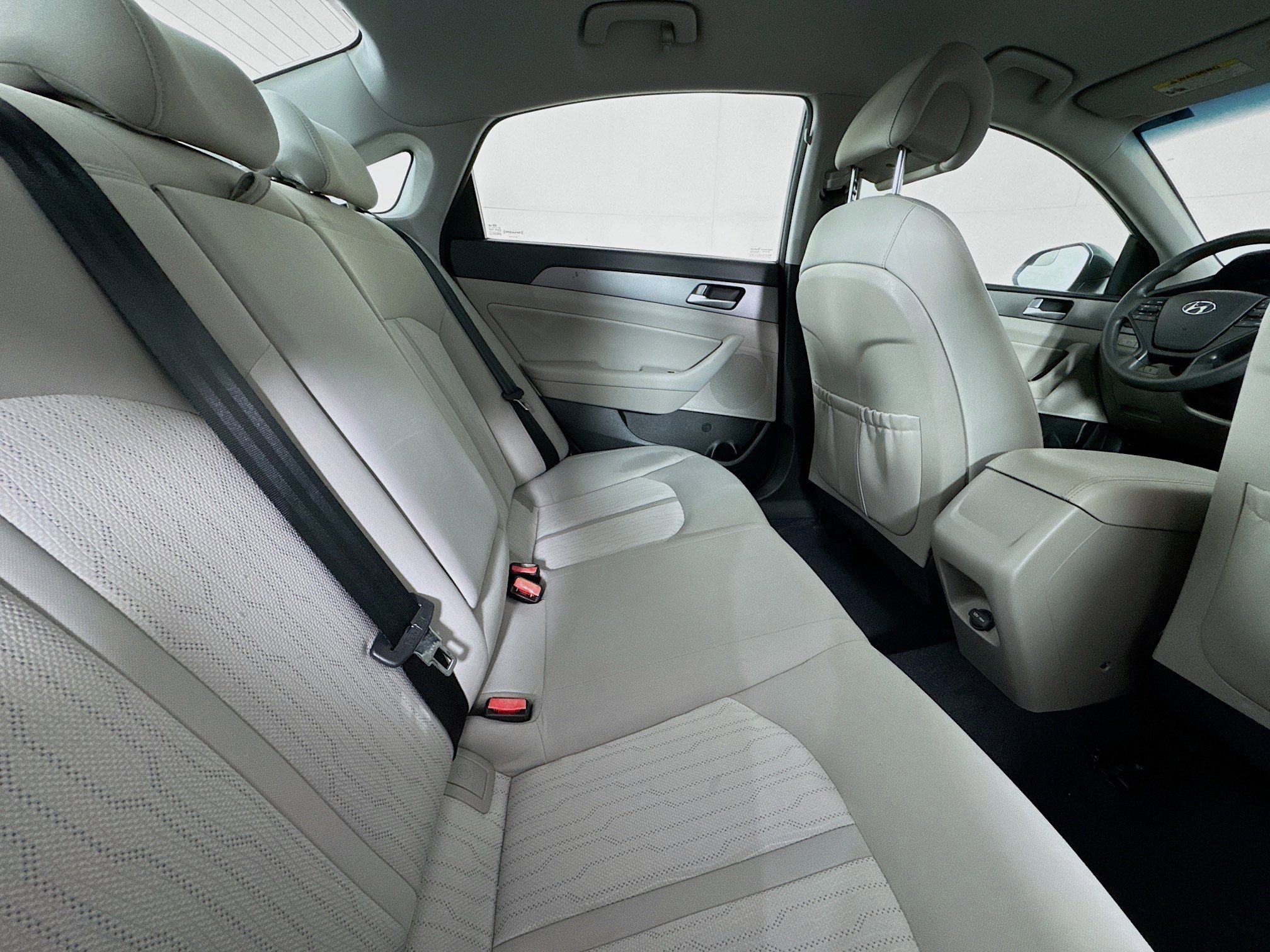 Used 2016 Hyundai Sonata SE image 26