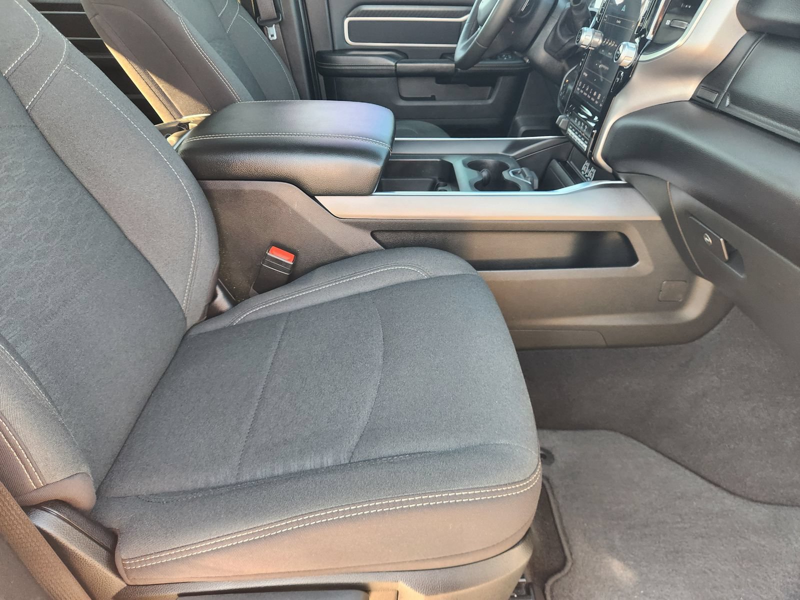 Used 2025 RAM 3500 Lone Star AWD/4WD image 14