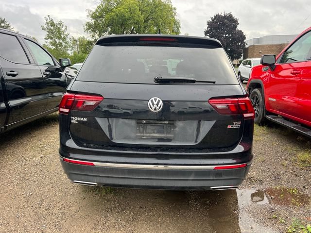 Used 2018 Volkswagen Tiguan SEL AWD/4WD image 4