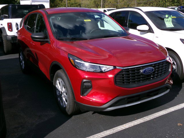 New 2026 Ford Escape Active image 3