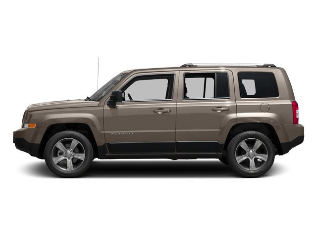 Used 2017 Jeep Patriot Latitude image 3