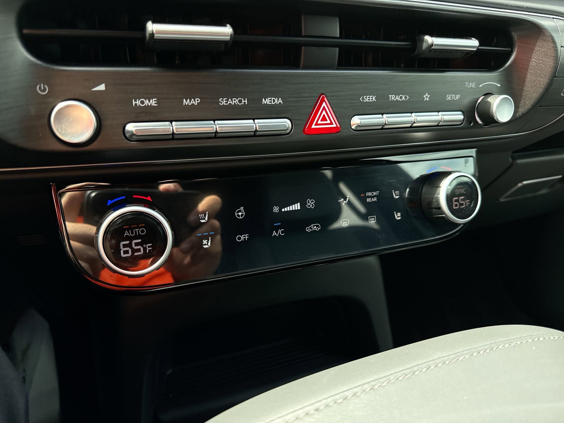 Used 2026 Hyundai Palisade Calligraphy FWD image 17