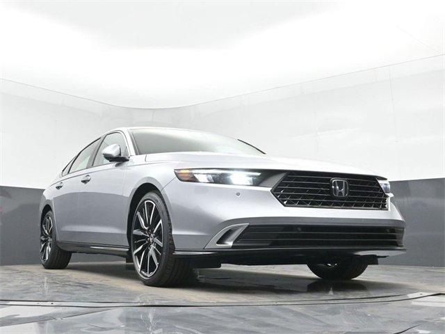 Used 2025 Honda Accord Touring image 40