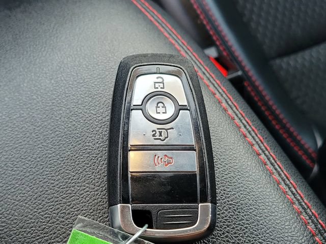 Used 2025 Ford Escape ST-Line FWD image 33