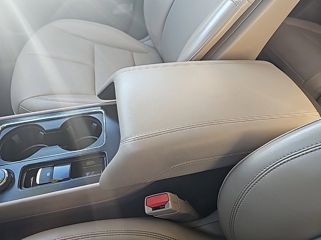 Used 2020 Lincoln Corsair FWD w/ Equipment Group 101A image 23