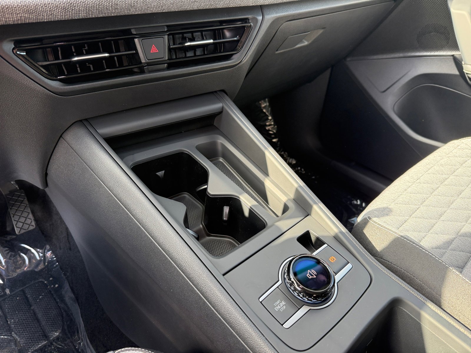 New 2026 Volkswagen Tiguan S AWD/4WD image 13