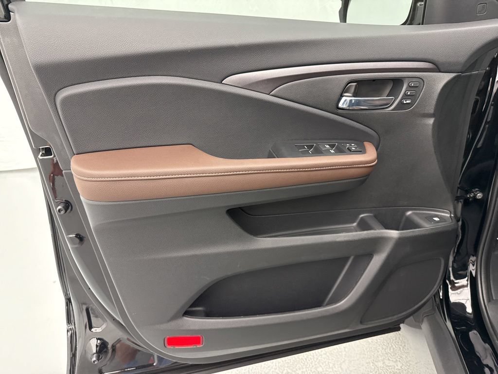 New 2026 Honda Ridgeline RTL image 15