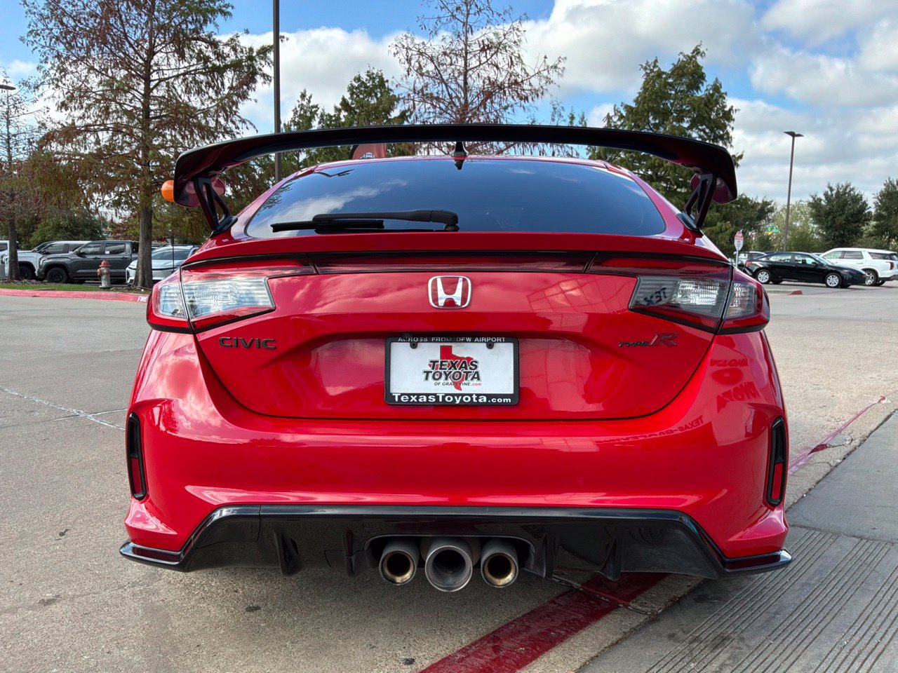 Used 2024 Honda Civic Type R image 7