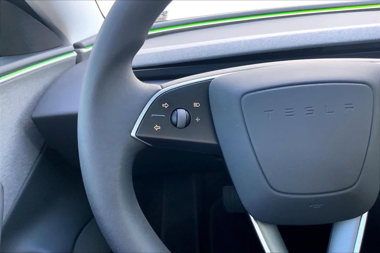 Used 2025 Tesla Model 3 Long Range RWD image 23