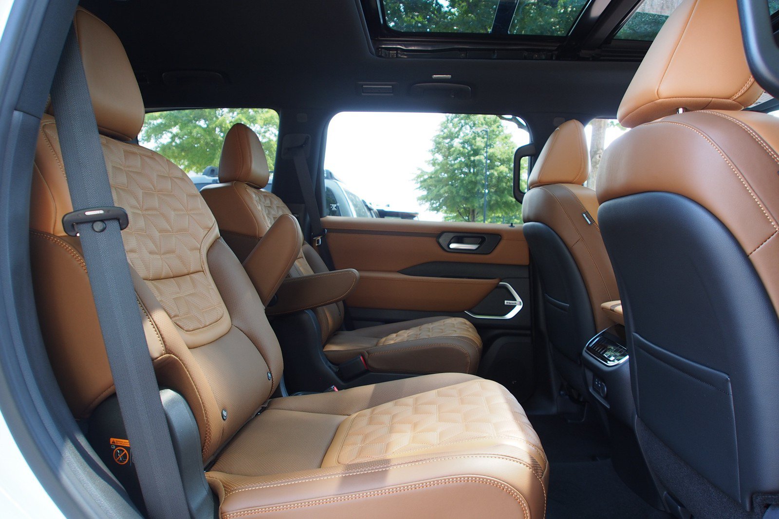 New 2026 Nissan Armada Platinum Reserve AWD/4WD image 14