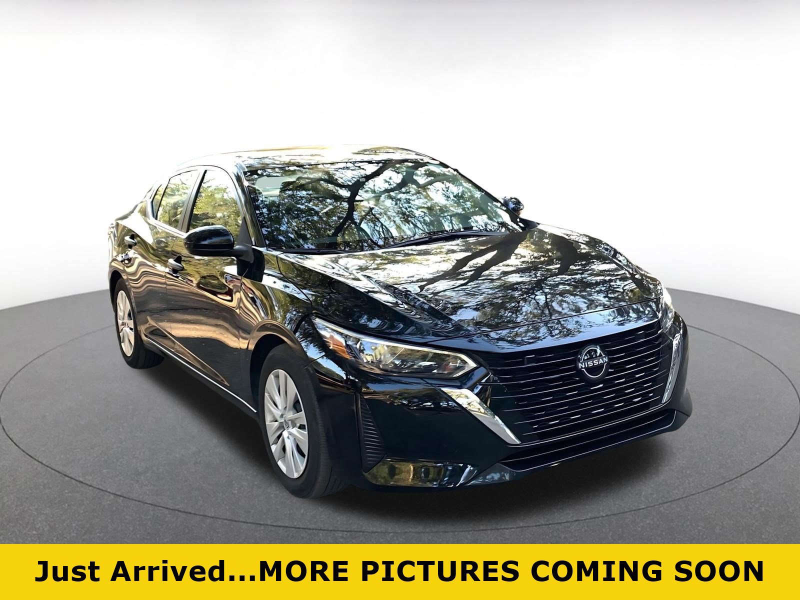 Used 2025 Nissan Sentra S FWD video 1