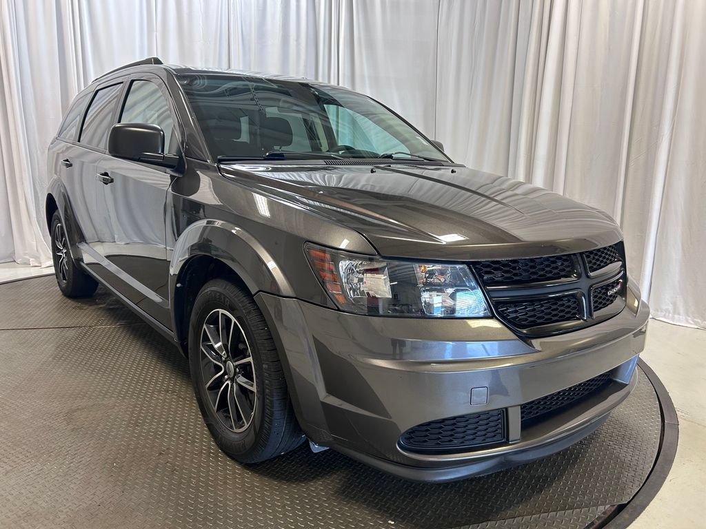 Used 2018 Dodge Journey SE w/ Connectivity Group FWD image 23