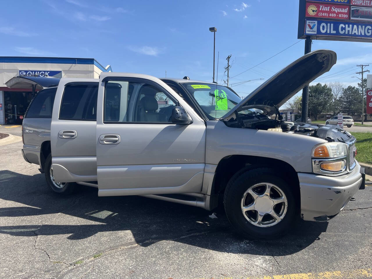 Used 2005 GMC Yukon XL Denali image 9