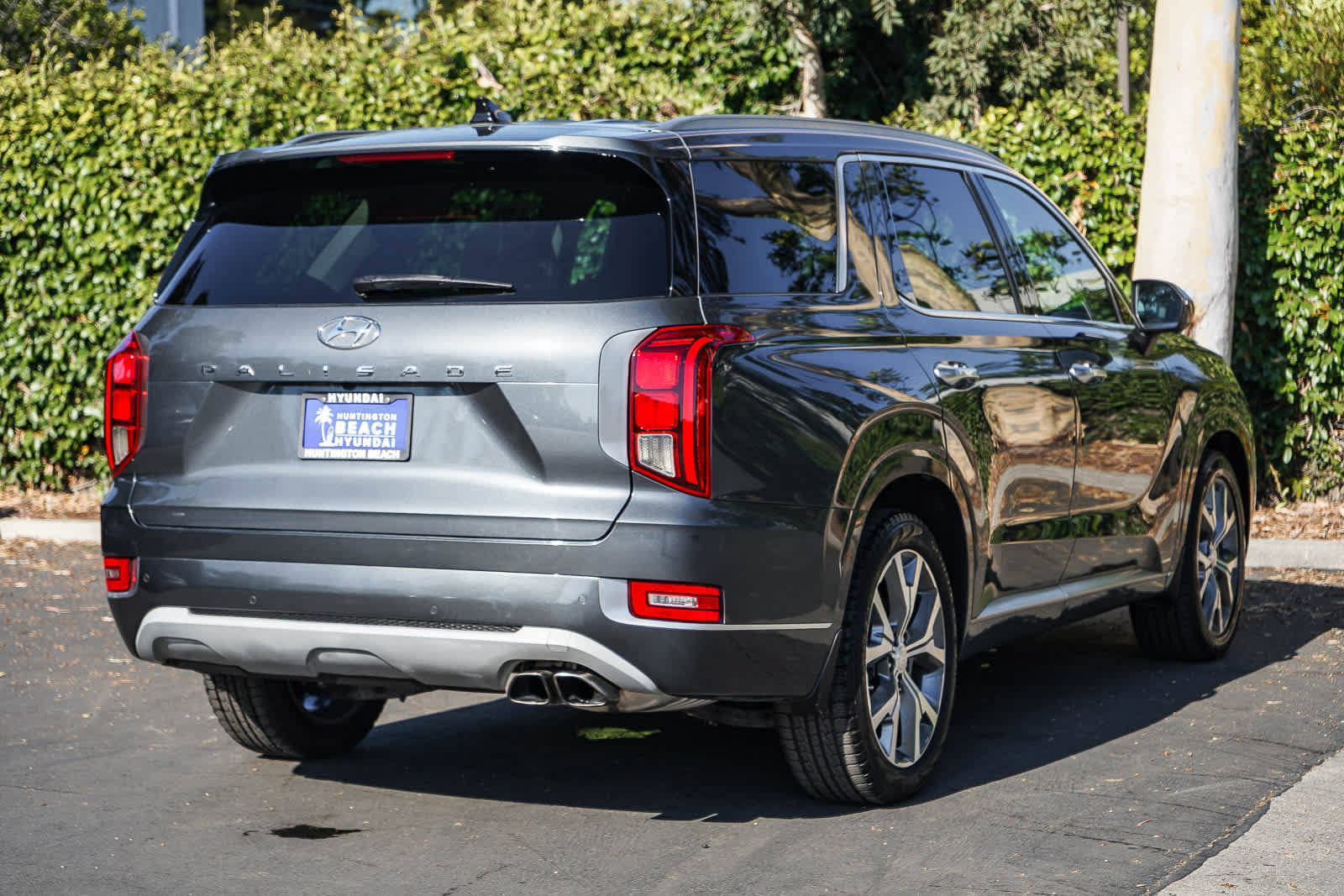 Used 2021 Hyundai Palisade Limited FWD image 6