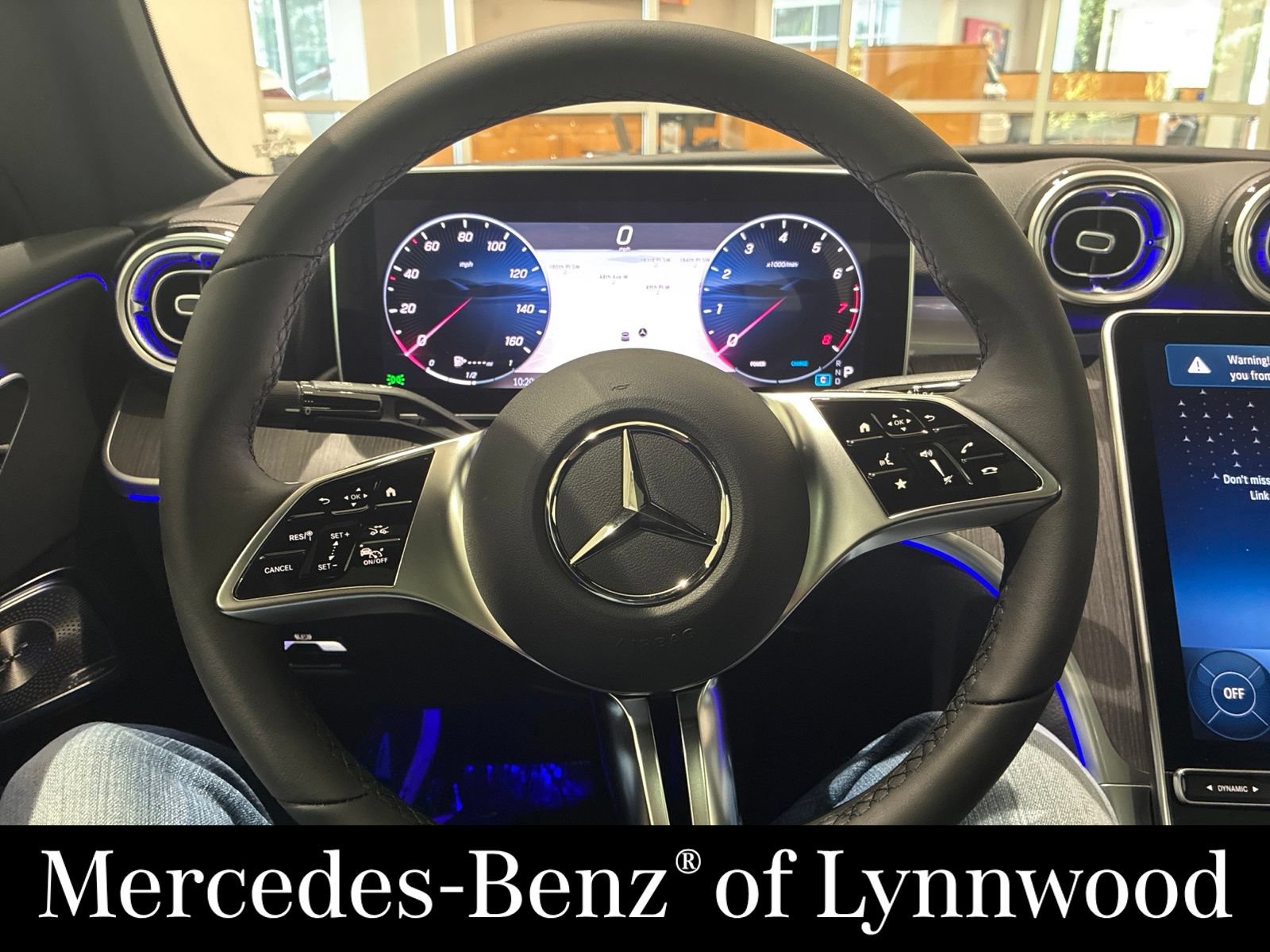New 2026 Mercedes-Benz CLE 300 4MATIC Coupe image 8
