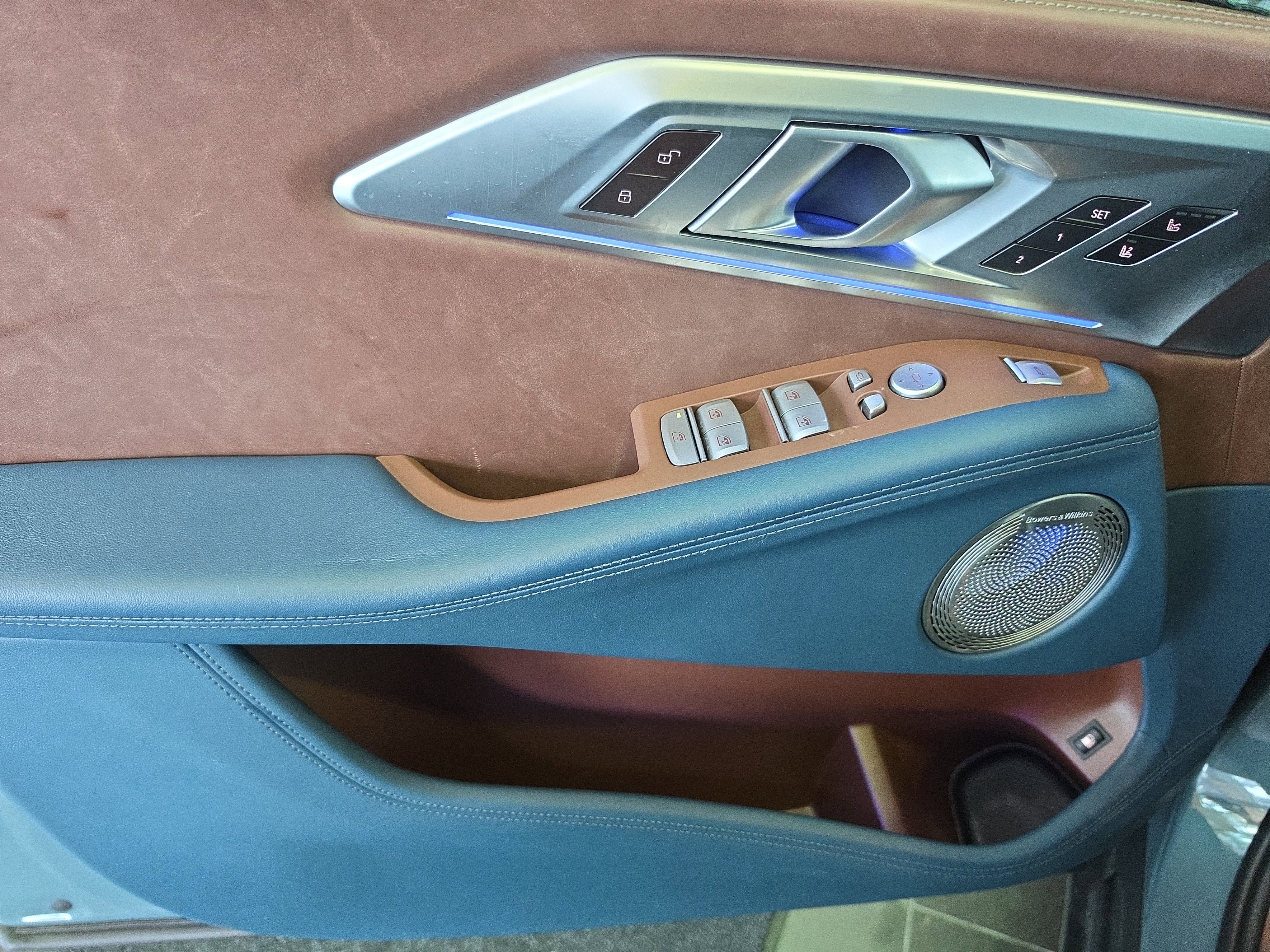 Used 2024 BMW XM image 14