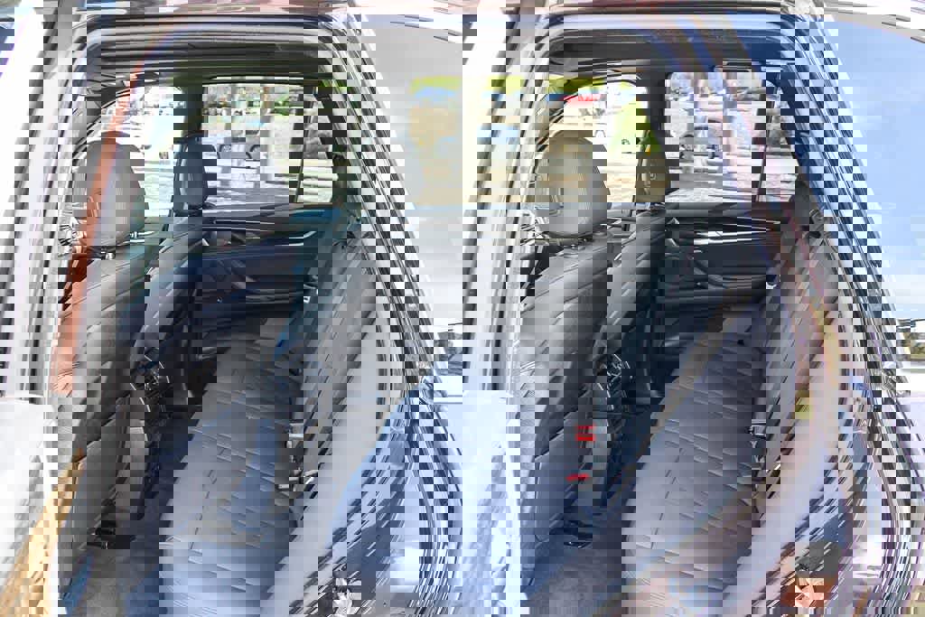 Used 2018 BMW X5 sDrive35i w/ M Sport Package image 17