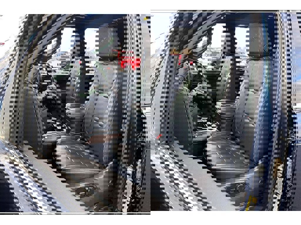 Used 2022 Chevrolet Silverado 3500 High Country w/ Z71 Off-Road Package image 27