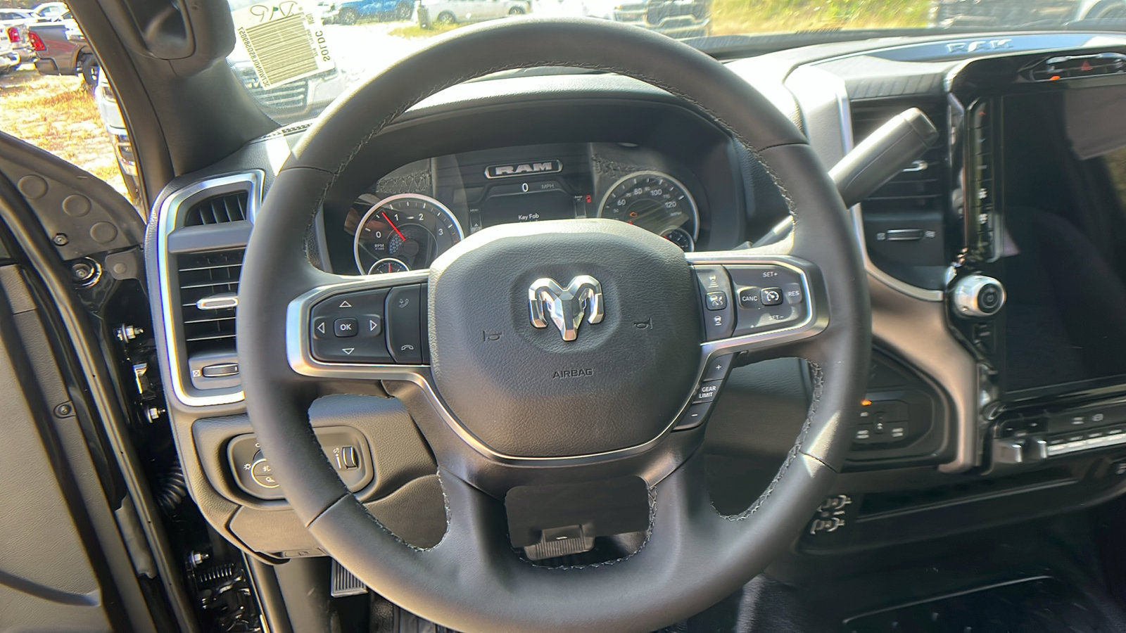 New 2025 RAM 5500 4x4 Regular Cab image 21