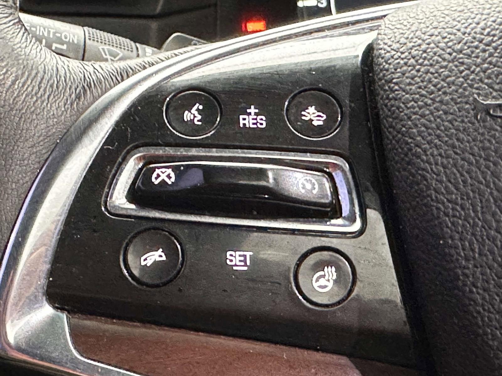 Used 2019 Cadillac Escalade ESV Luxury image 24