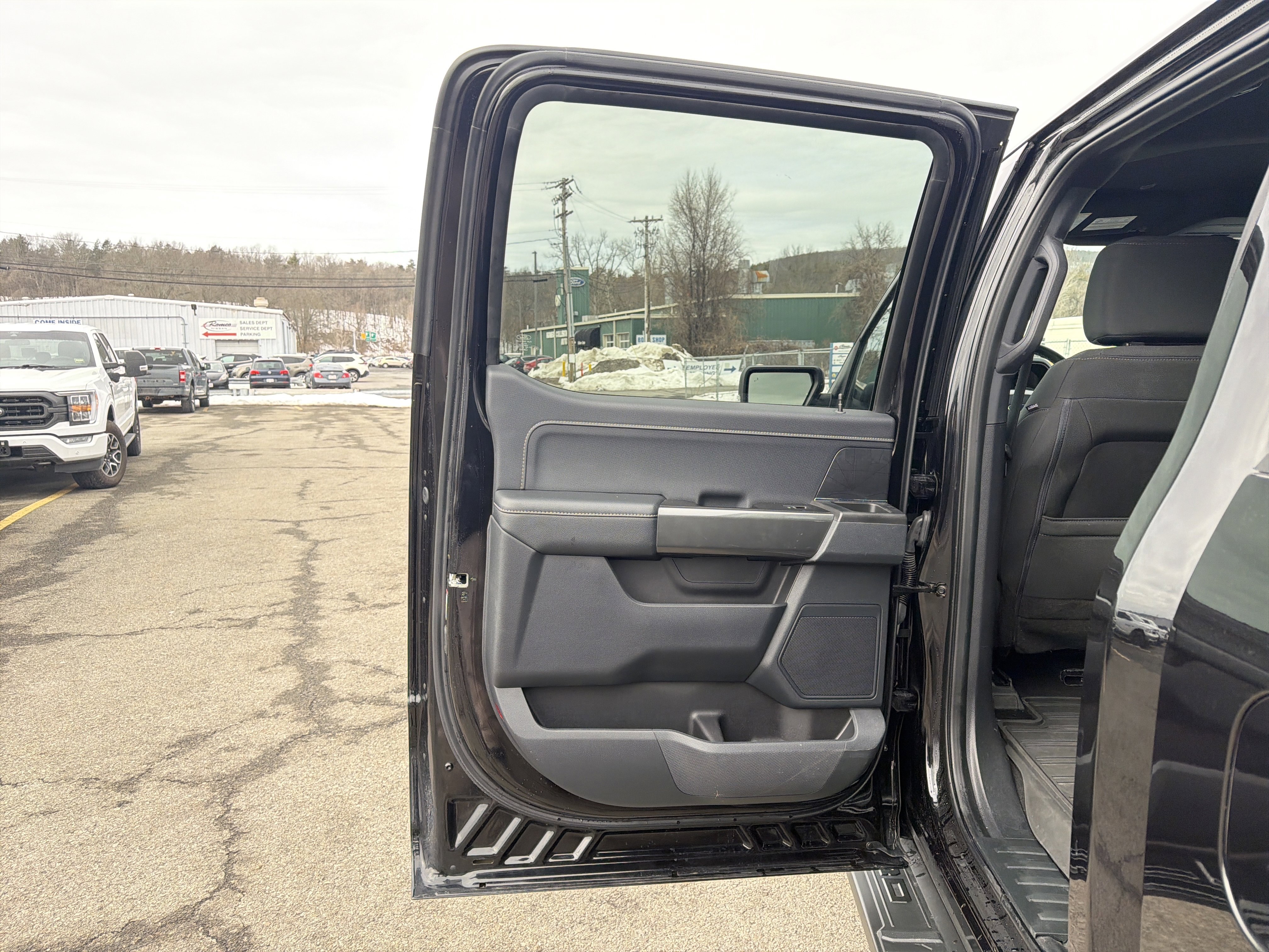 Used 2023 Ford F150 XLT w/ Equipment Group 302A High image 27