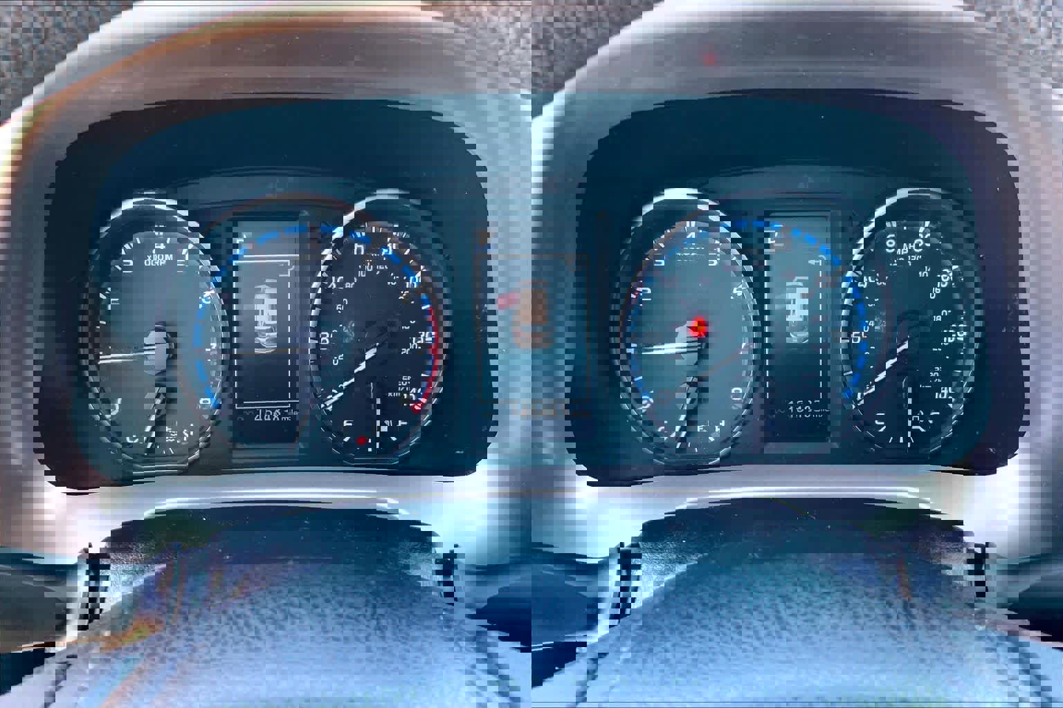 Used 2017 Toyota RAV4 LE image 24