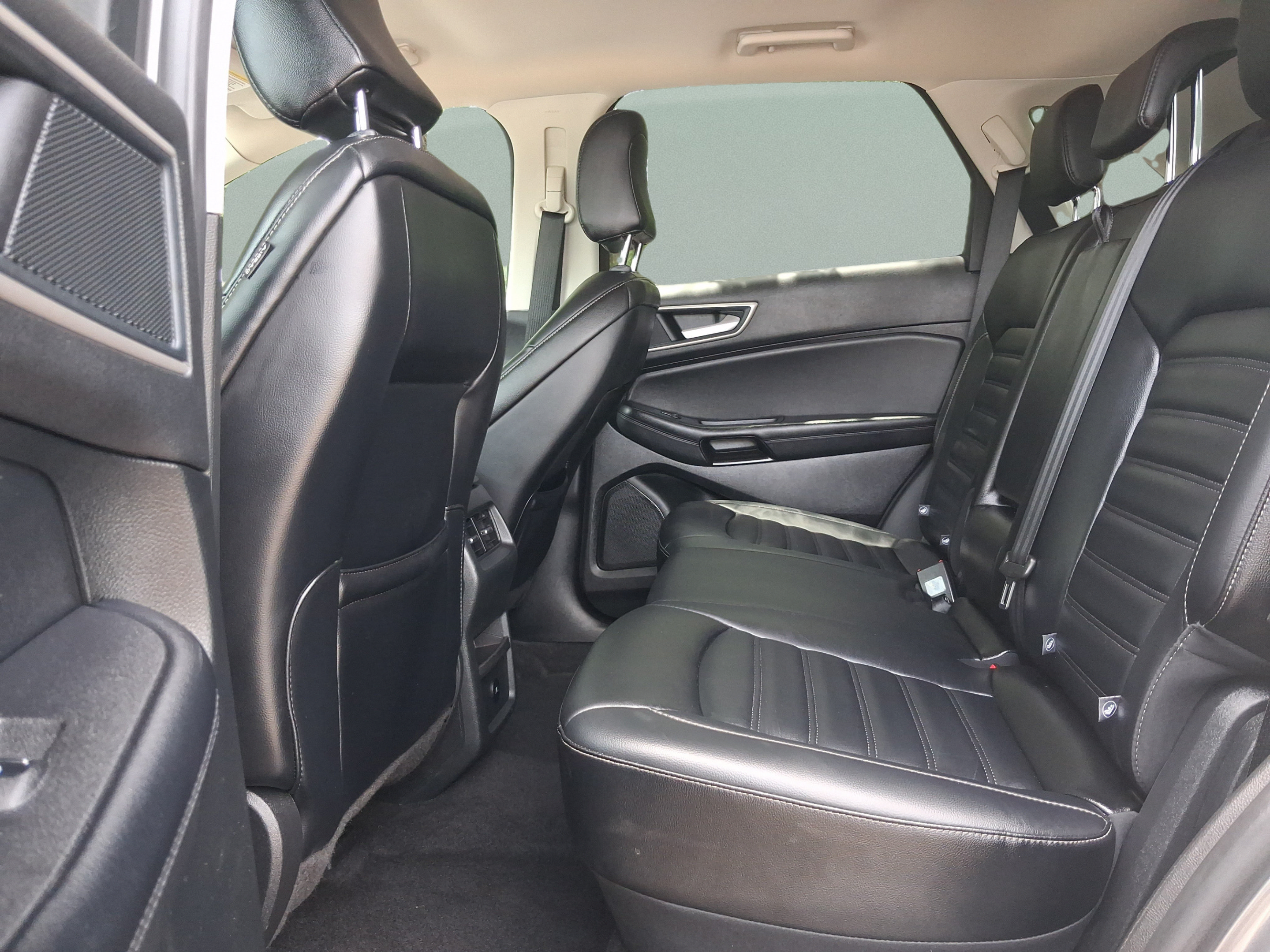 Used 2024 Ford Edge SEL AWD/4WD image 22