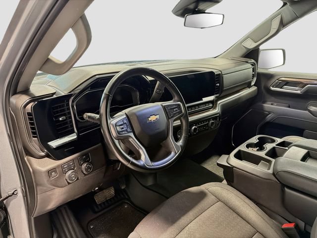 Certified 2024 Chevrolet Silverado 1500 LT w/ Z71 Off-Road Package AWD/4WD image 9
