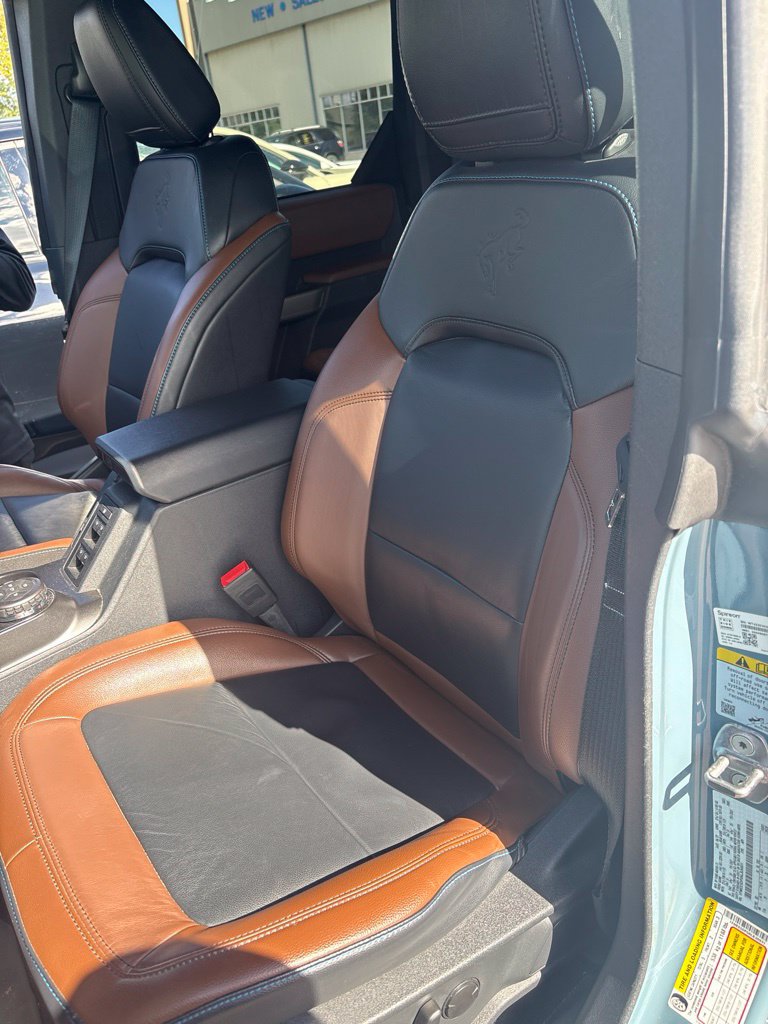 Used 2022 Ford Bronco Outer Banks AWD/4WD image 7