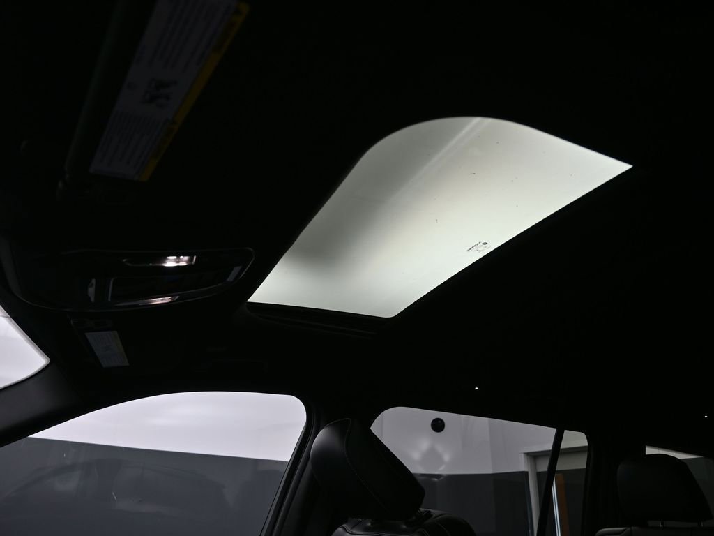 New 2025 Jeep Grand Cherokee L Altitude RWD image 28