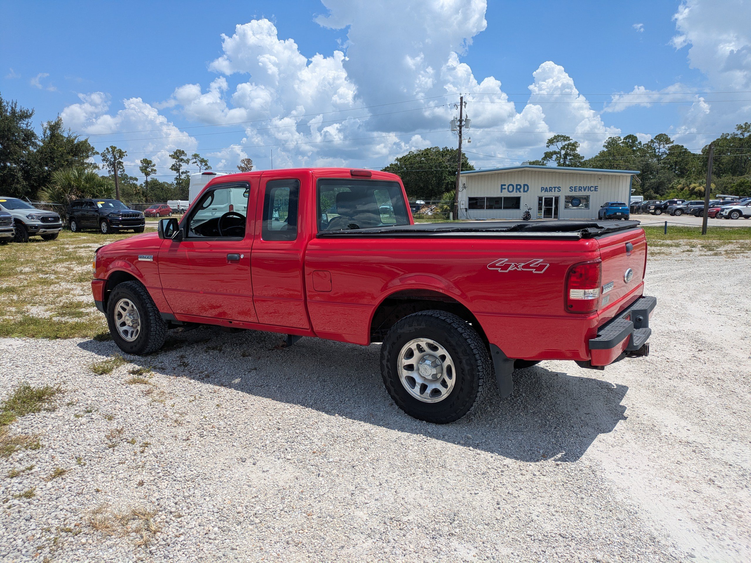 Used 2010 Ford Ranger 4x4 SuperCab image 6