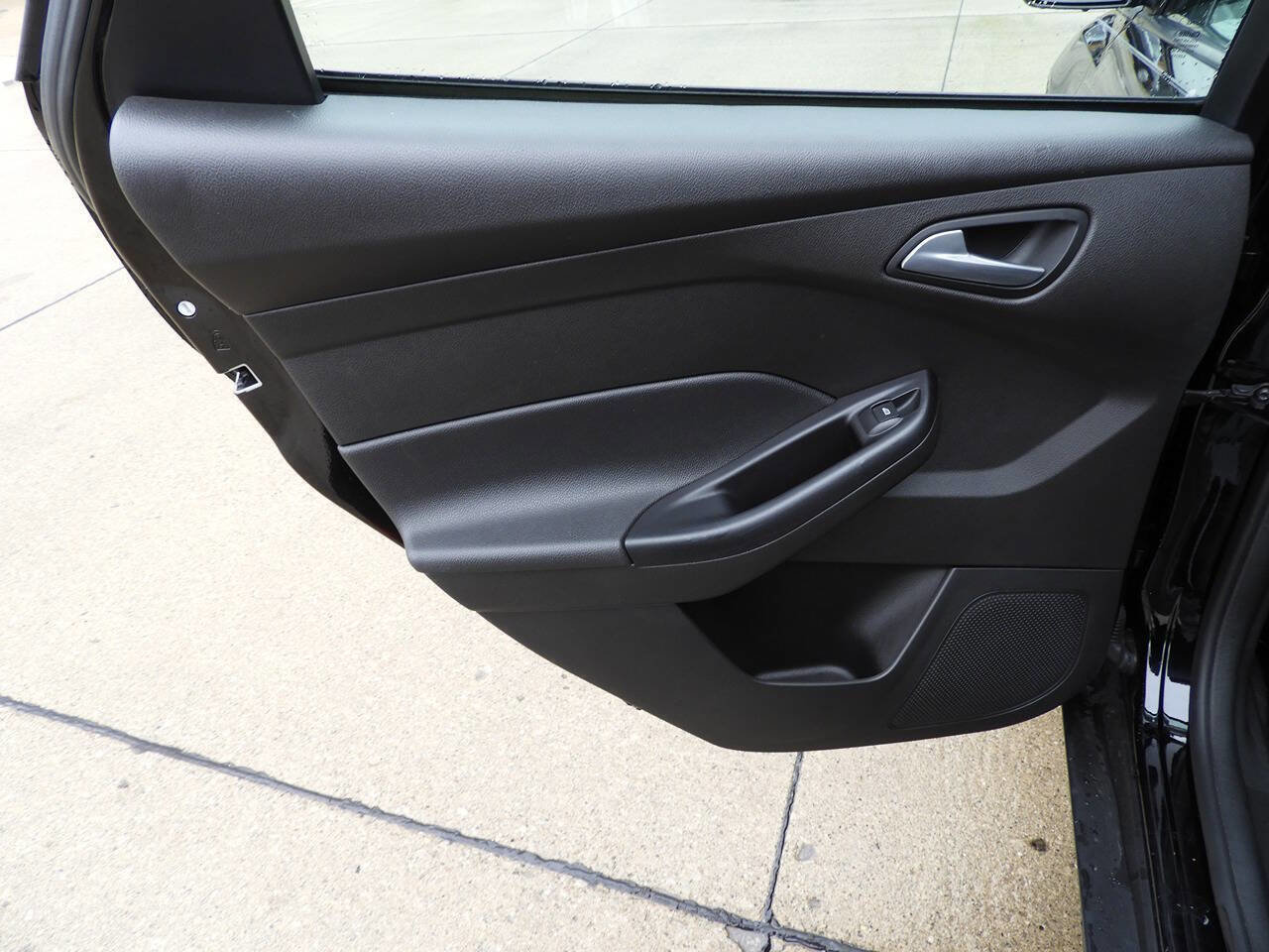 Used 2018 Ford Focus SE image 21