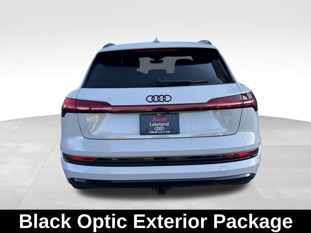 Used 2022 Audi e-tron Premium Plus w/ Premium Plus Package image 5