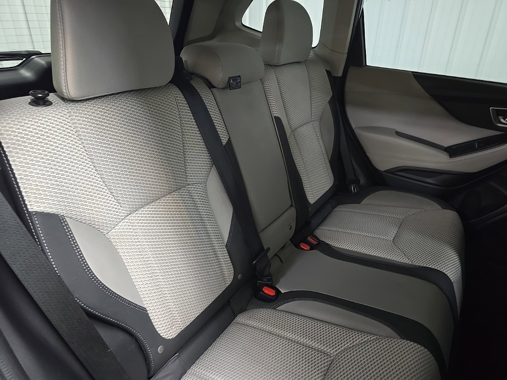Used 2019 Subaru Forester Premium w/ All-Weather Package image 11