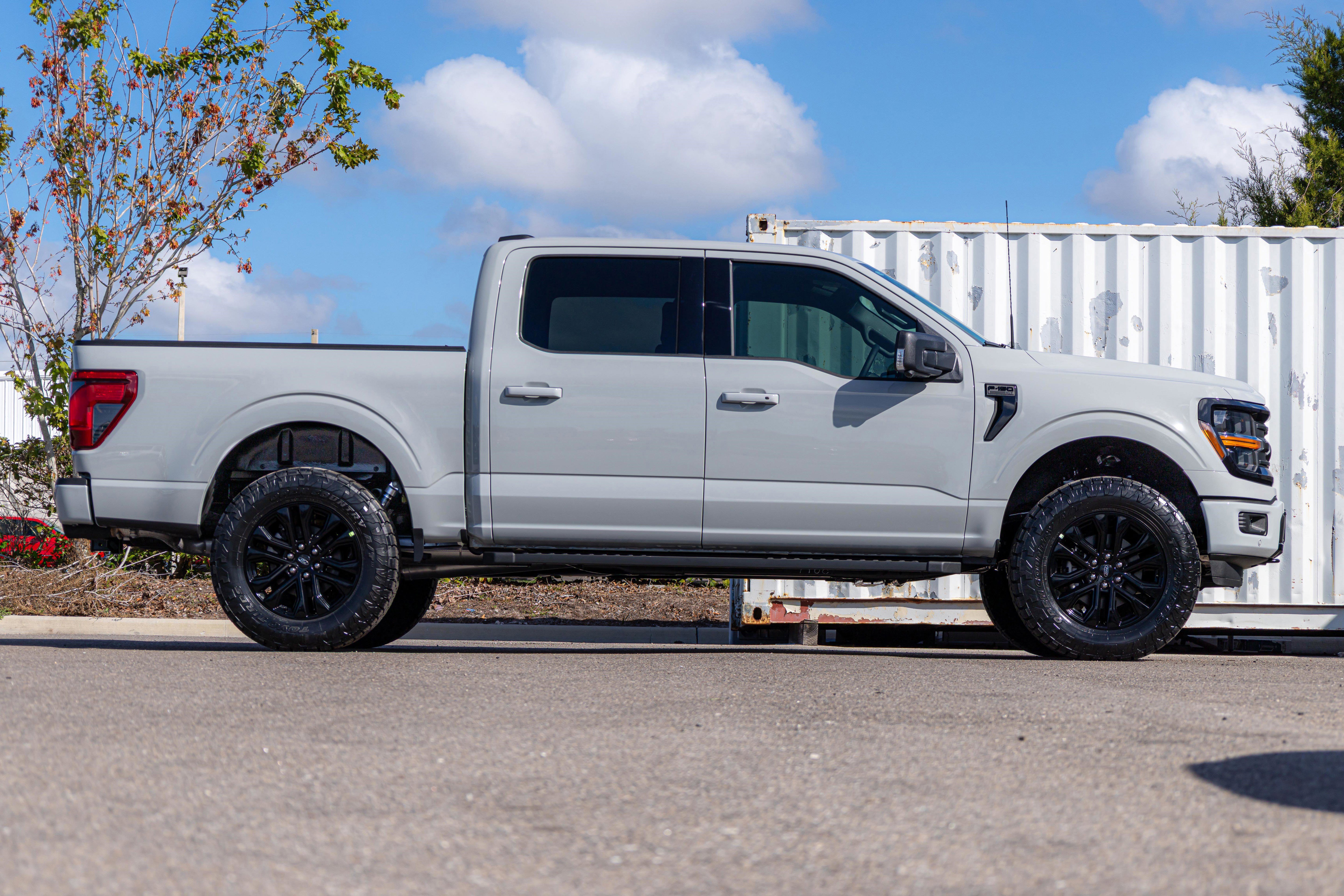 New 2026 Ford F150 XLT w/ Equipment Group 302A MID video 2