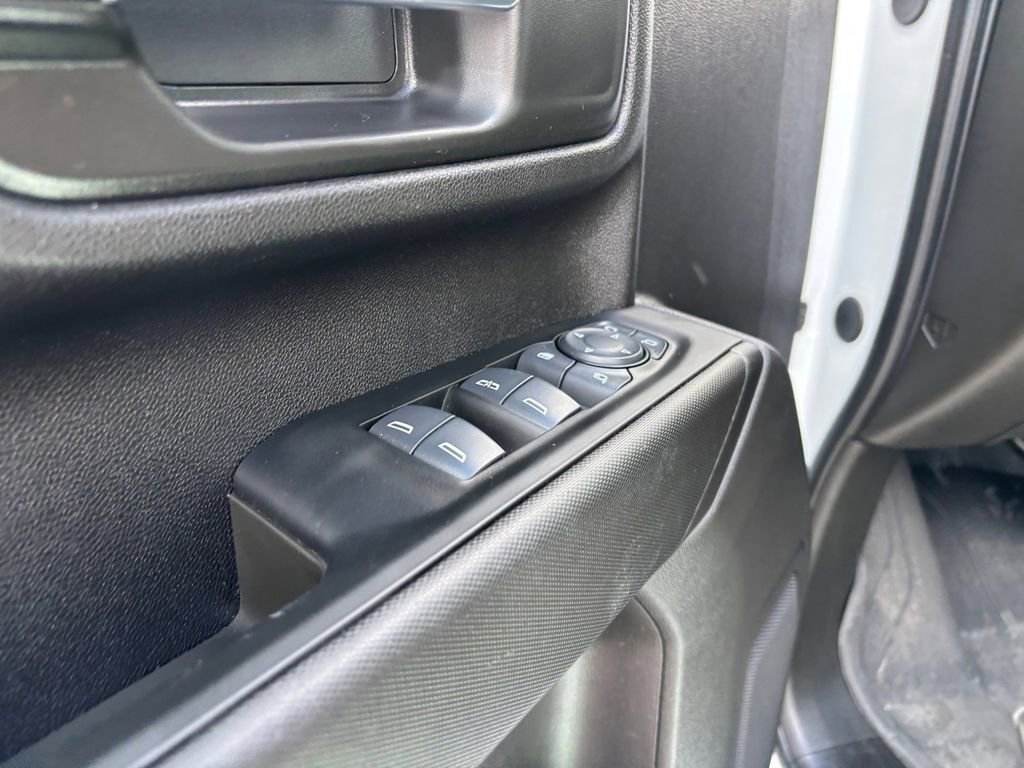 Used 2025 Chevrolet Silverado 2500 Custom w/ Custom Value Package image 20