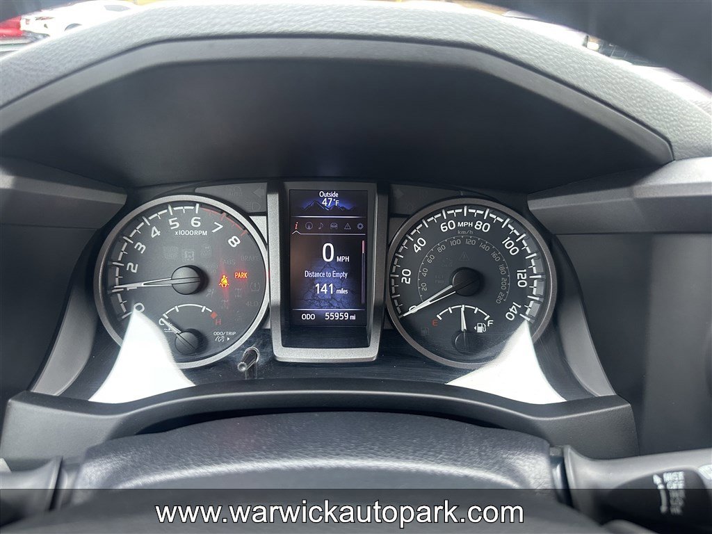 Used 2019 Toyota Tacoma TRD Sport AWD/4WD image 6