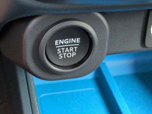 New 2026 Ford Maverick XLT w/ XLT Luxury Package FWD image 27