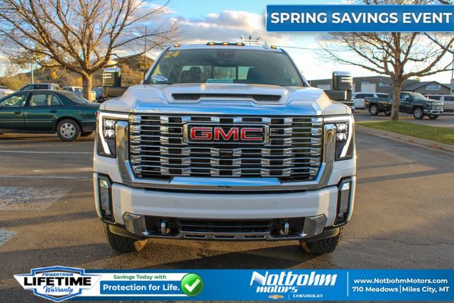 Used 2024 GMC Sierra 3500 Denali w/ Denali Reserve Package image 5