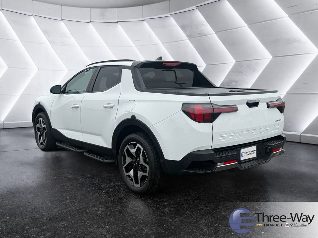 Used 2023 Hyundai Santa Cruz Limited image 3