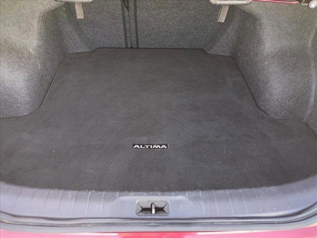 Used 2021 Nissan Altima 2.5 SR w/ SR Premium Package image 6